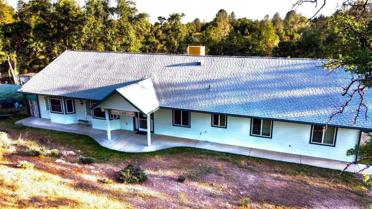 Engvadonia Yosemite B And B Mariposa Exterior foto